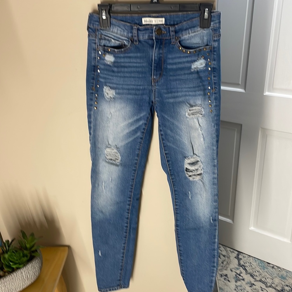 Mudd ripped studded skinny jeans